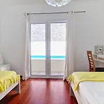 Casa Eleanor By Lovelystay Calheta (Madeira)