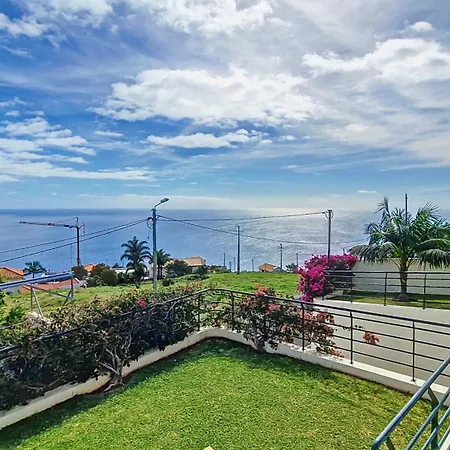 Casa Eleanor By Lovelystay * Calheta (Madeira)