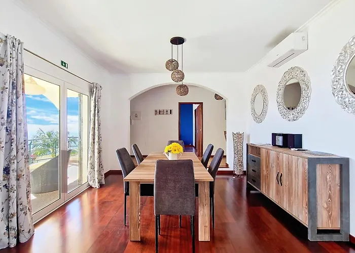 Semesterbostad Casa Eleanor By Lovelystay Calheta (Madeira)