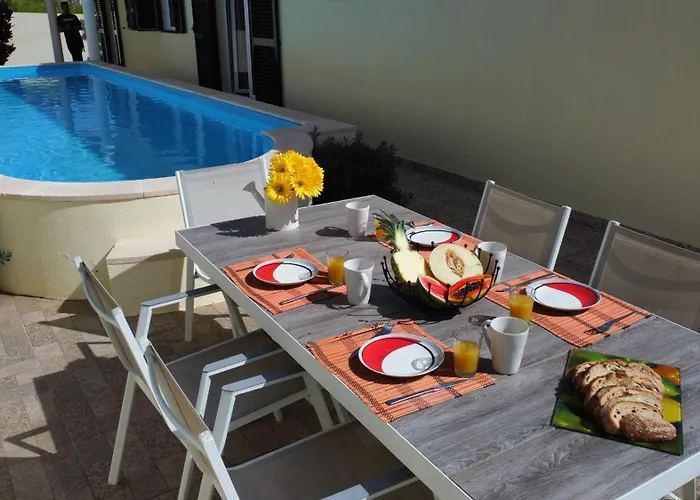 Casa Eleanor By Lovelystay Calheta (Madeira)