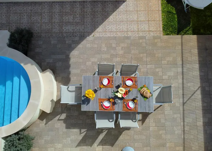 Casa Eleanor By Lovelystay Calheta (Madeira)