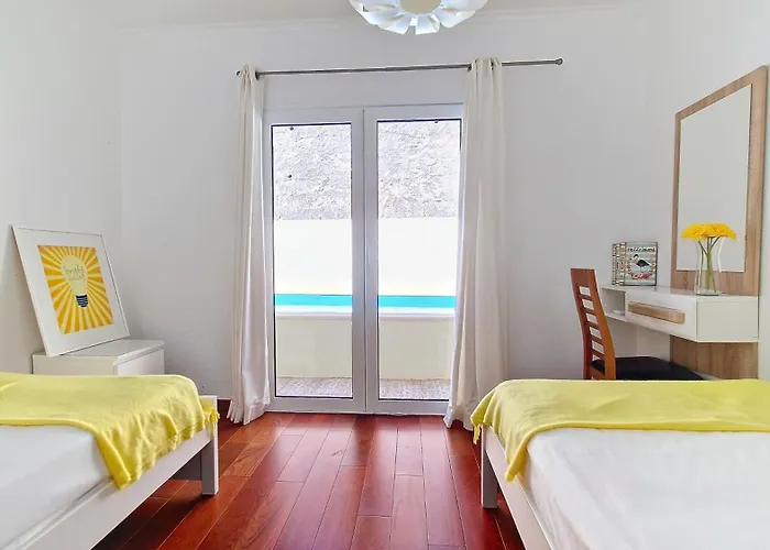 Casa Eleanor By Lovelystay Calheta (Madeira)