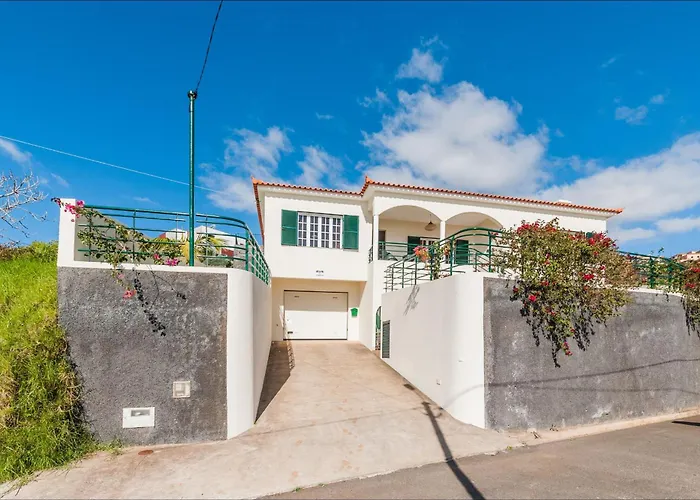 Casa Eleanor By Lovelystay Casa vacanze Calheta (Madeira)